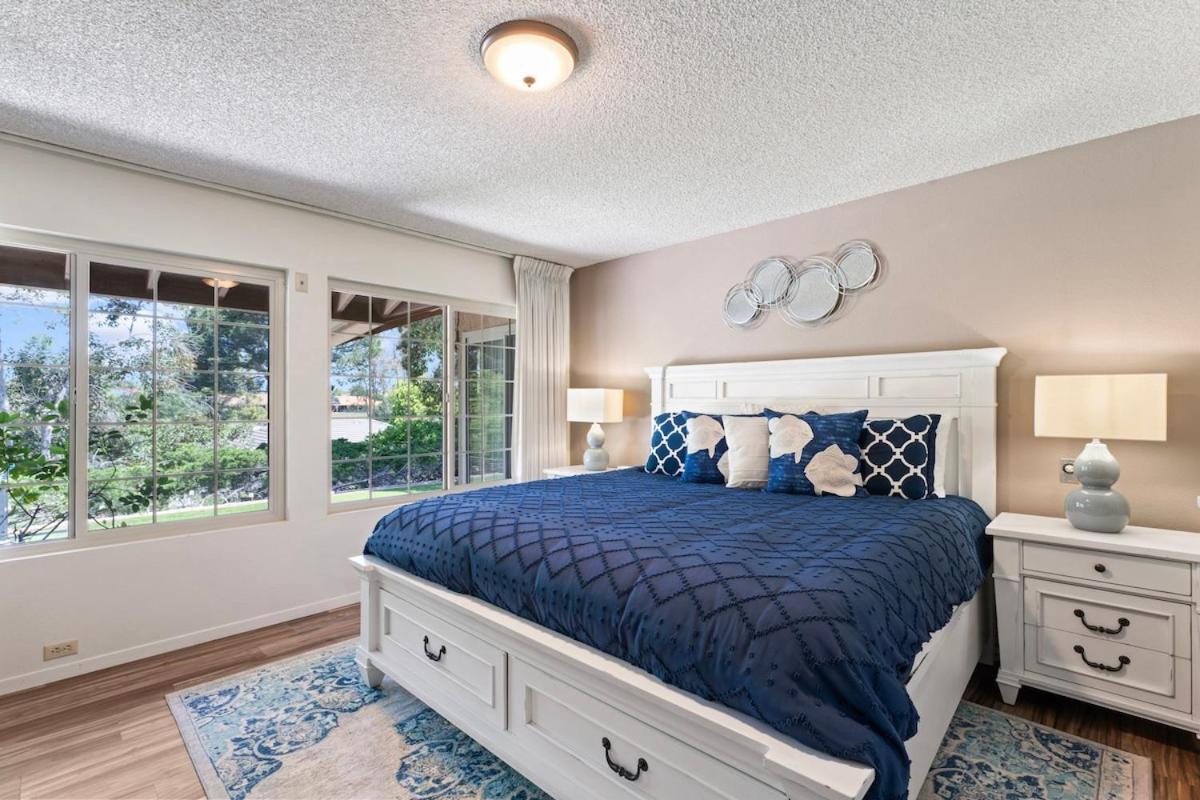 In San Diego! The Blue Leaf With 3bed 2bath, Golf, Large Yard! San Diego