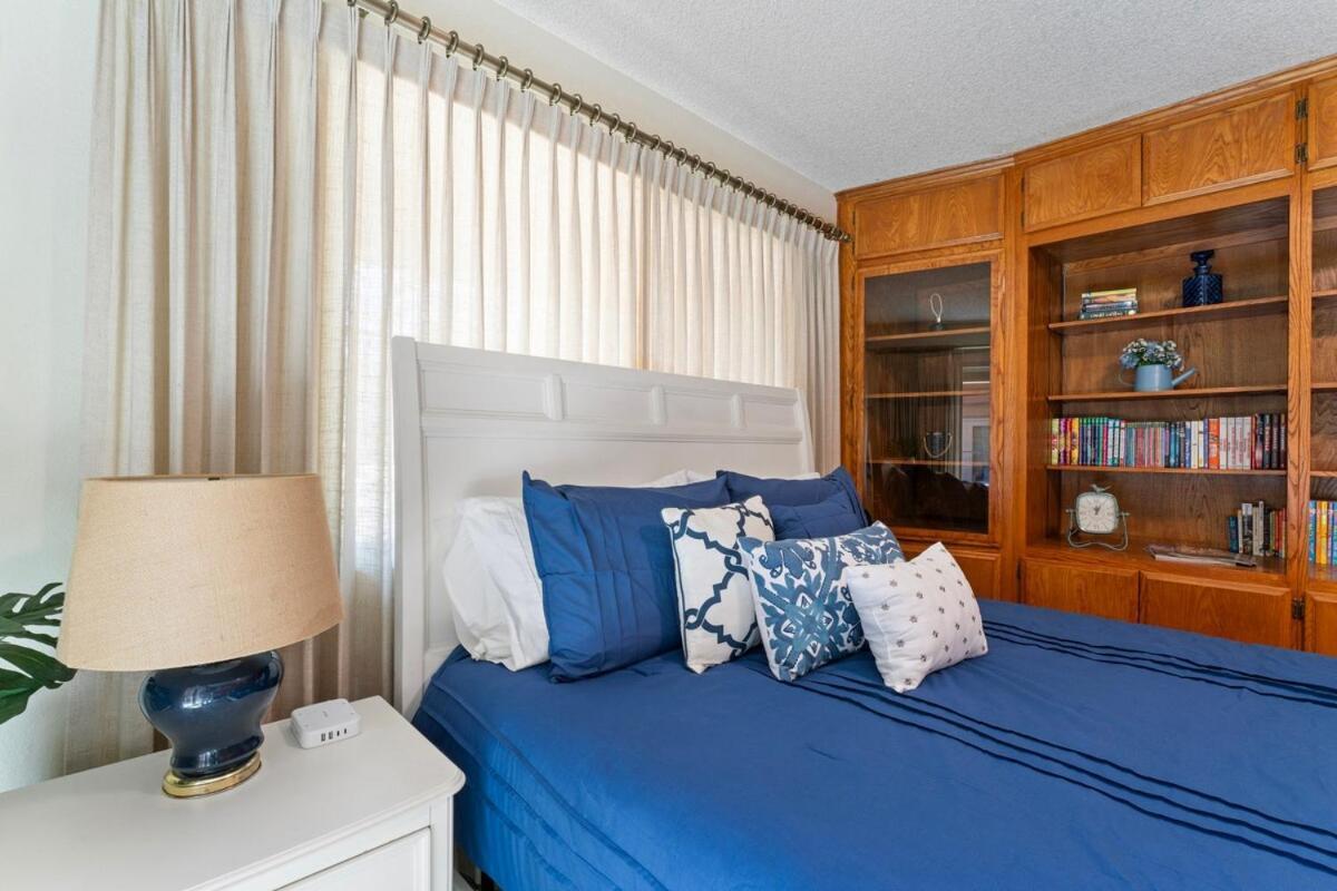 Holiday home In San Diego! The Blue Leaf With 3bed 2bath, Golf, Large Yard!