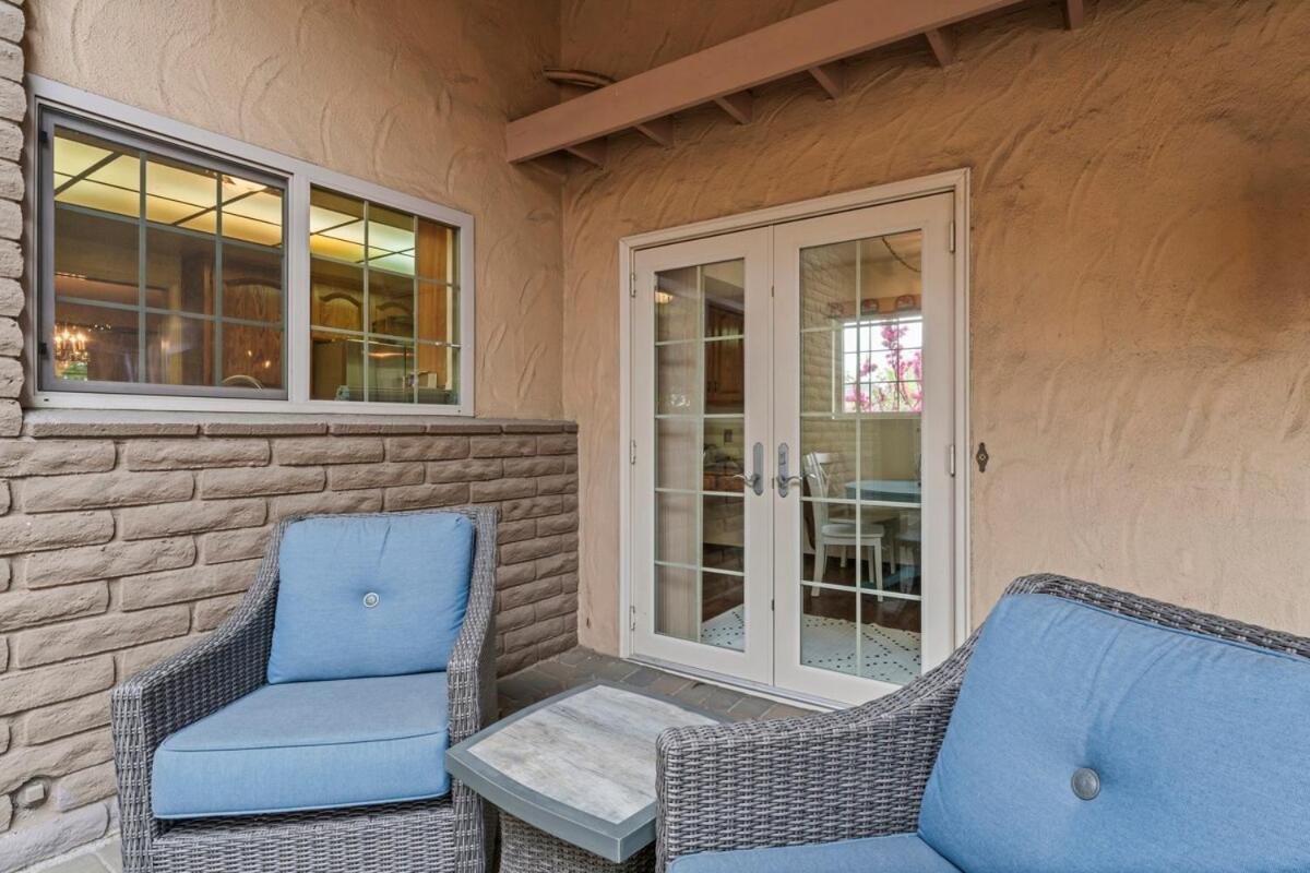 In San Diego! The Blue Leaf With 3bed 2bath, Golf, Large Yard! * San Diego